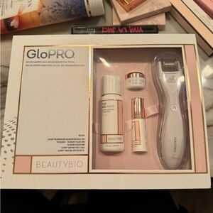 BEAUTYBIO GloPRO Microneedling Tool Set - White and Gold